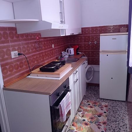Il Girasole Apartment Каляри Екстериор снимка