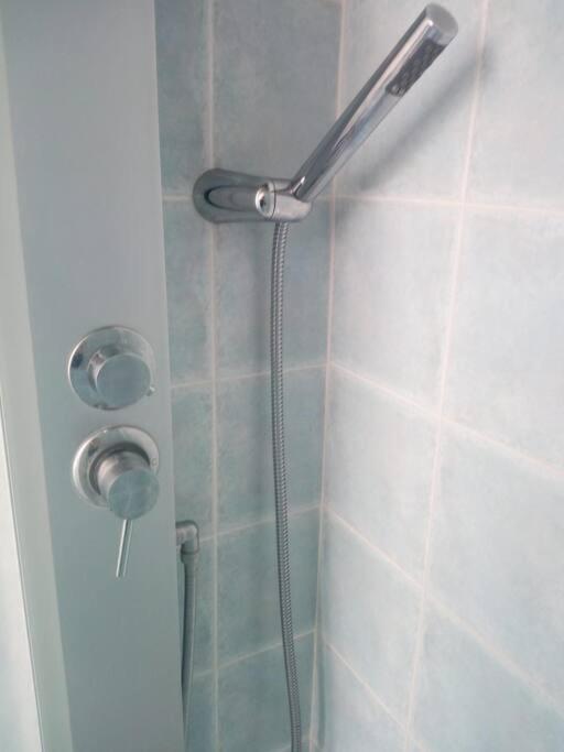 Il Girasole Apartment Каляри Екстериор снимка